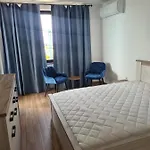 Apartment Sky Flats With Parking *