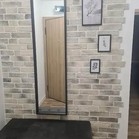 Sky Flats With Parking דירה