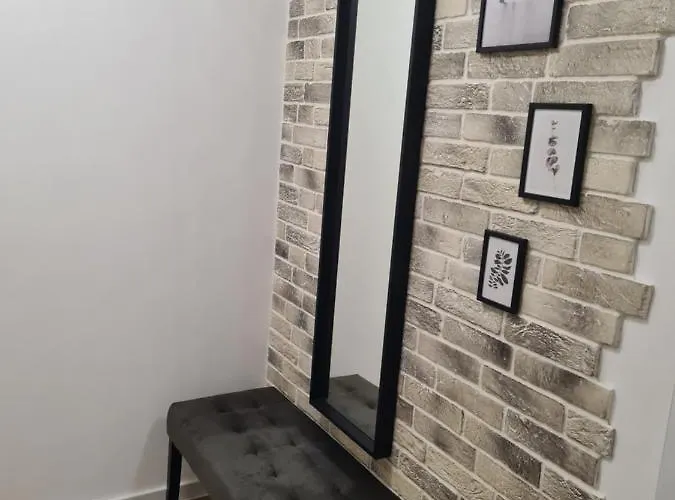 Sky Flats With Parking 아파트 *