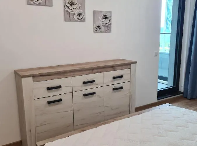 아파트 Sky Flats With Parking 바르나